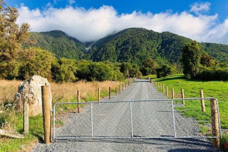 Photo of property in 759 Mount Fyffe Road, Kaikoura Flat, Kaikoura, 7371