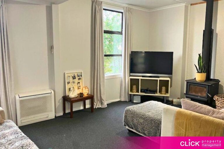 Photo of property in 15 Teignmouth Street, Abbotsford, Dunedin, 9018