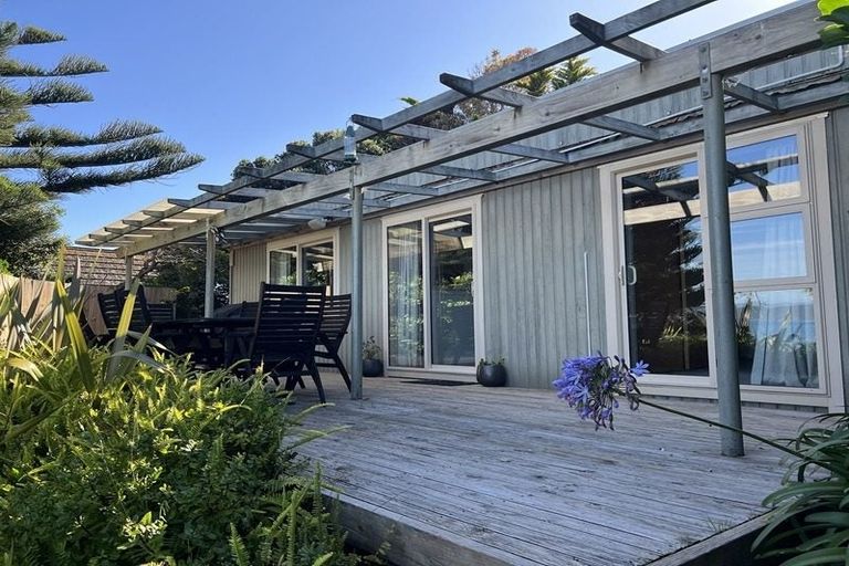 Photo of property in 23a Wharemauku Road, Raumati Beach, Paraparaumu, 5032