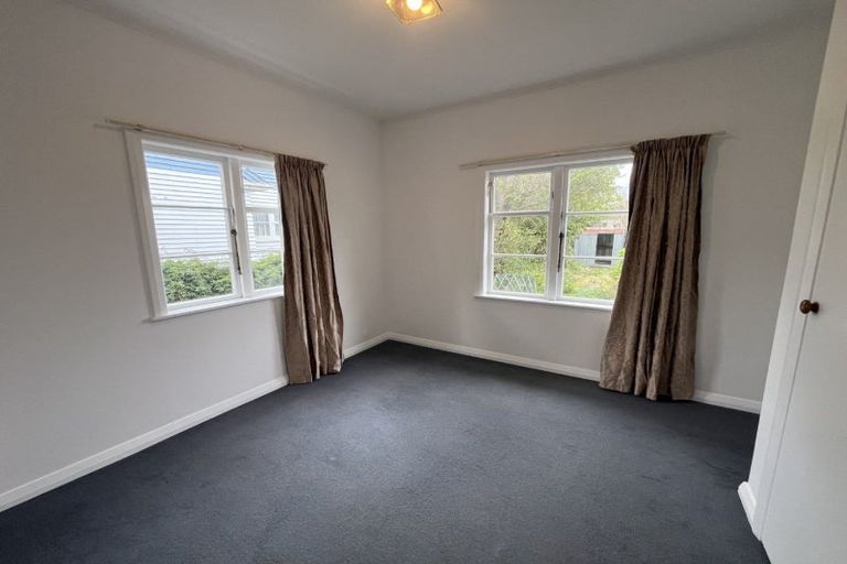 Photo of property in 220 College Street, West End, Palmerston North, 4412