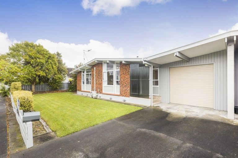 Photo of property in 43 Paisley Street, Awapuni, Palmerston North, 4412