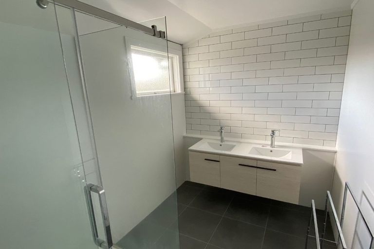 Photo of property in 27 Enderley Avenue, Enderley, Hamilton, 3214