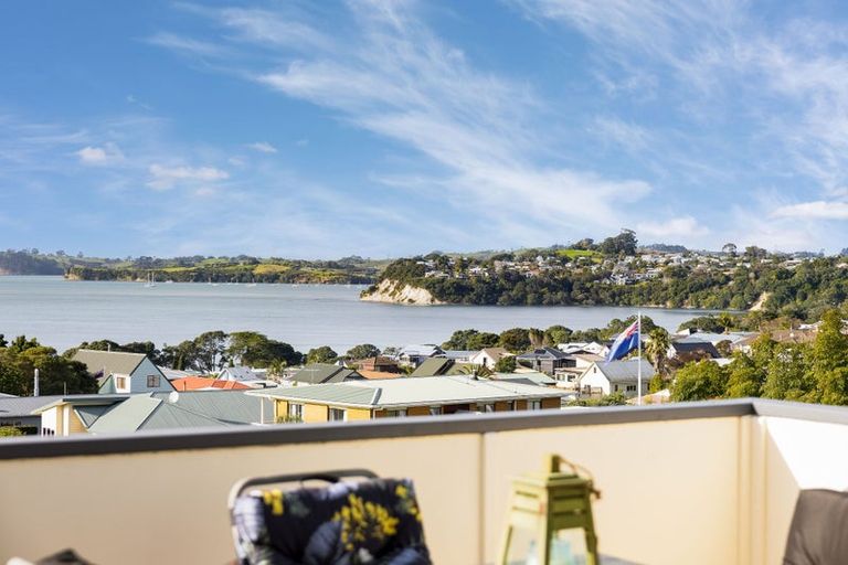 Photo of property in 16 Tamatea Drive, Snells Beach, 0920
