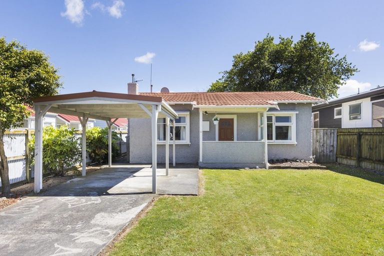 Photo of property in 58 Matipo Street, Takaro, Palmerston North, 4410