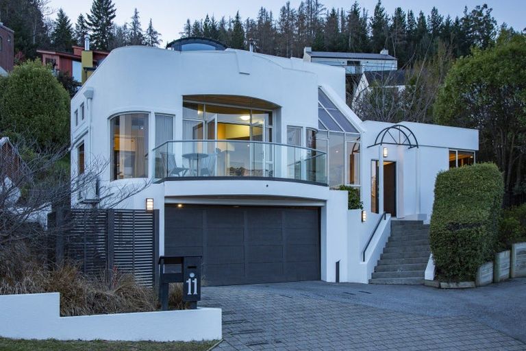 Photo of property in 11 Peregrine Place, Queenstown, 9300
