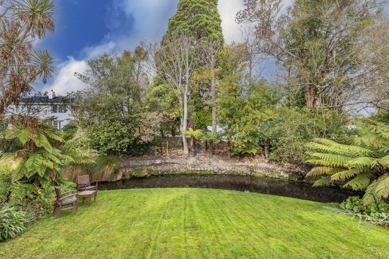 Photo of property in 2 Royds Street, Fendalton, Christchurch, 8014