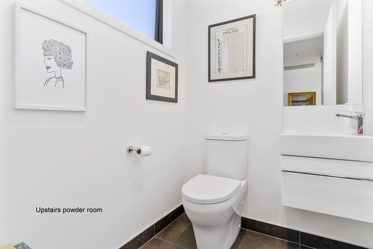 Photo of property in 17a Gordon Road, Mount Maunganui, 3116