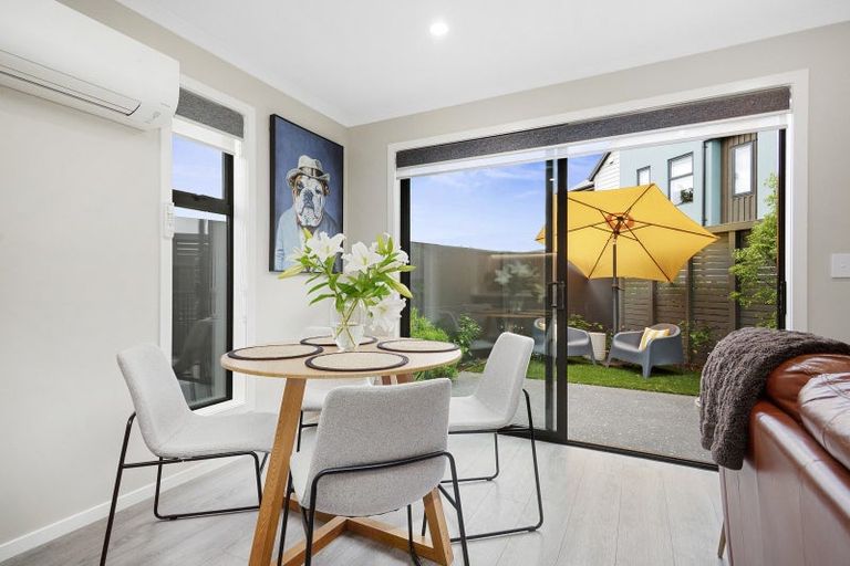 Photo of property in 6d Te Whiti Grove, Waterloo, Lower Hutt, 5011