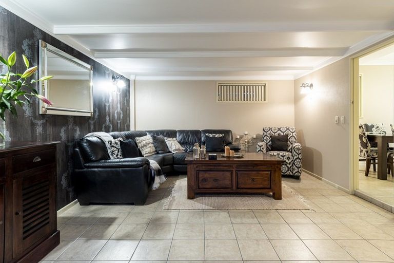 Photo of property in 429 Otumoetai Road, Otumoetai, Tauranga, 3110