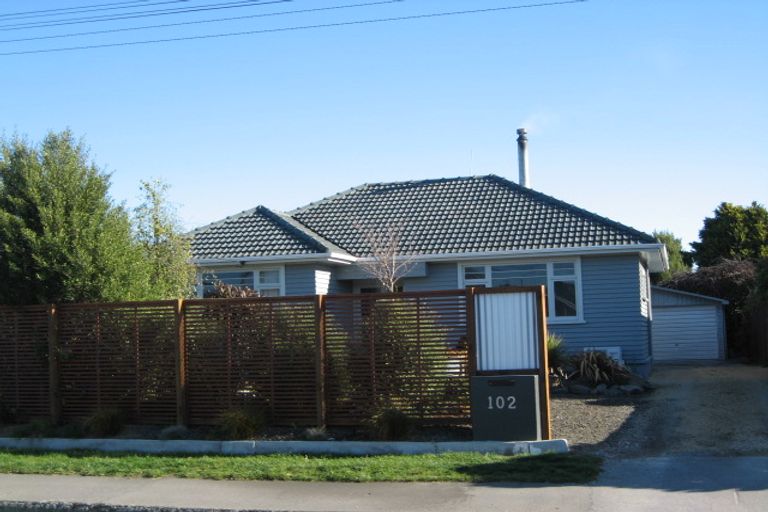 Photo of property in 102 Palmers Road, New Brighton, Christchurch, 8083