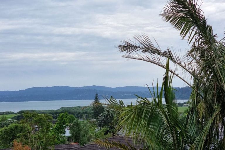 Photo of property in 21 Kanohi Terrace, Mangere Bridge, Auckland, 2022