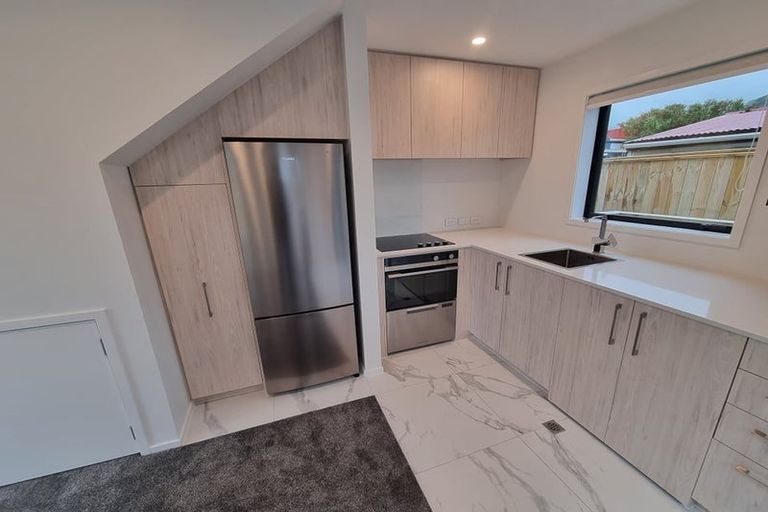 Photo of property in 4f Avon Street, Waterloo, Lower Hutt, 5011