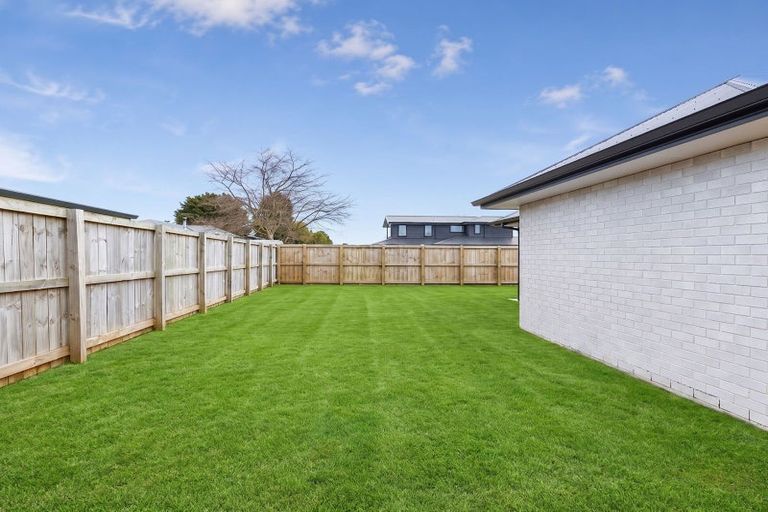 Photo of property in 20 Boyce Crescent, Cambridge, 3434