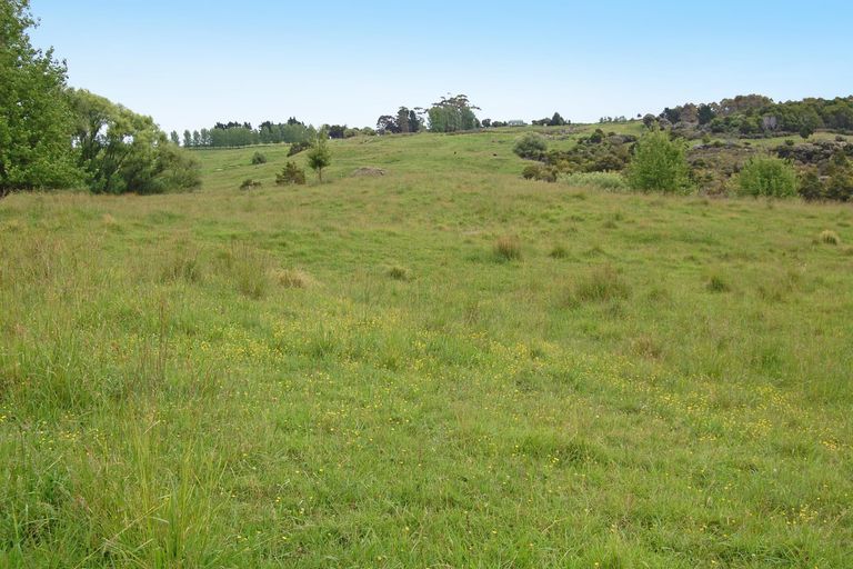 Photo of property in 135 Phillips Road, Kaiwaka, 0573