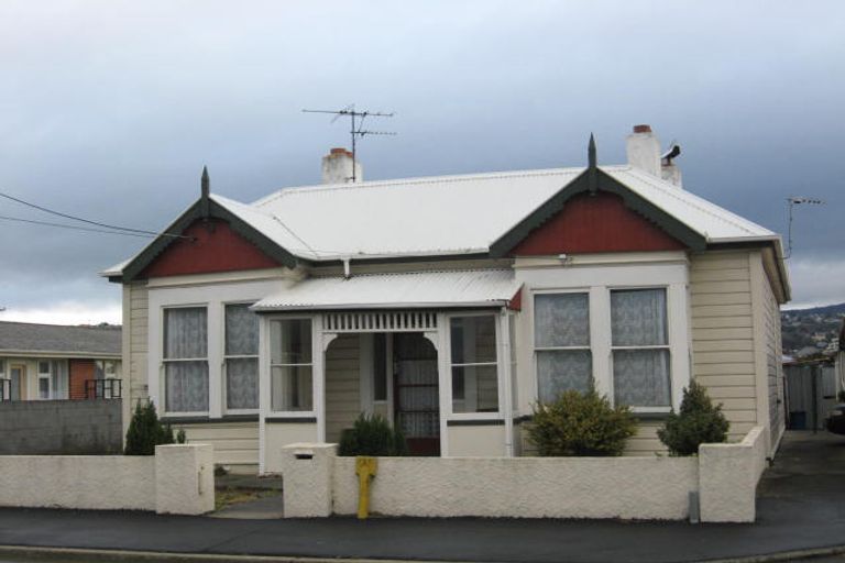 Photo of property in 76 Bay View Road, South Dunedin, Dunedin, 9012