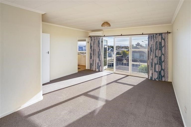 Photo of property in 2/17 Koromiko Avenue, Stoke, Nelson, 7011