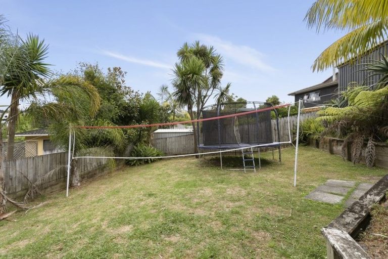 Photo of property in 9 Montclair Rise, Browns Bay, Auckland, 0630
