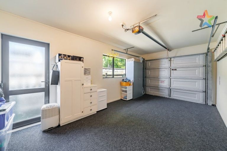 Photo of property in 27a Malone Road, Waterloo, Lower Hutt, 5011