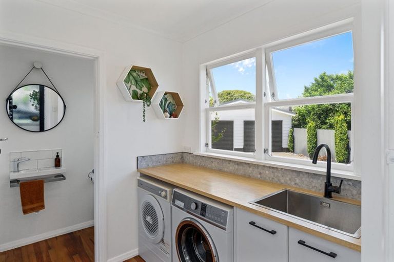 Photo of property in 6 Glen Street, Levin, 5510