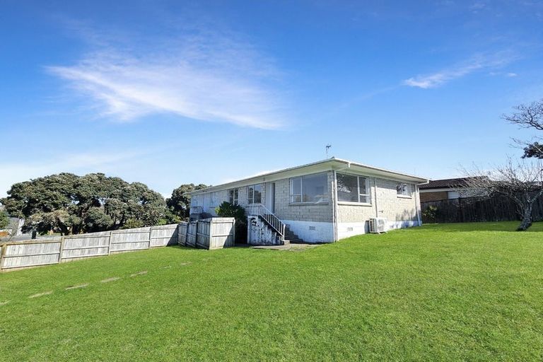 Photo of property in 1/79 Prince Regent Drive, Half Moon Bay, Auckland, 2012