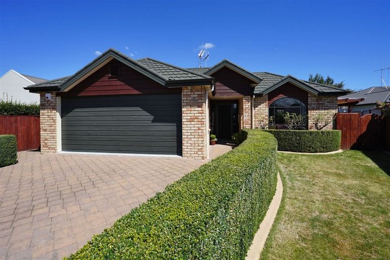 Photo of property in 10 Callum Court, Rototuna, Hamilton, 3210