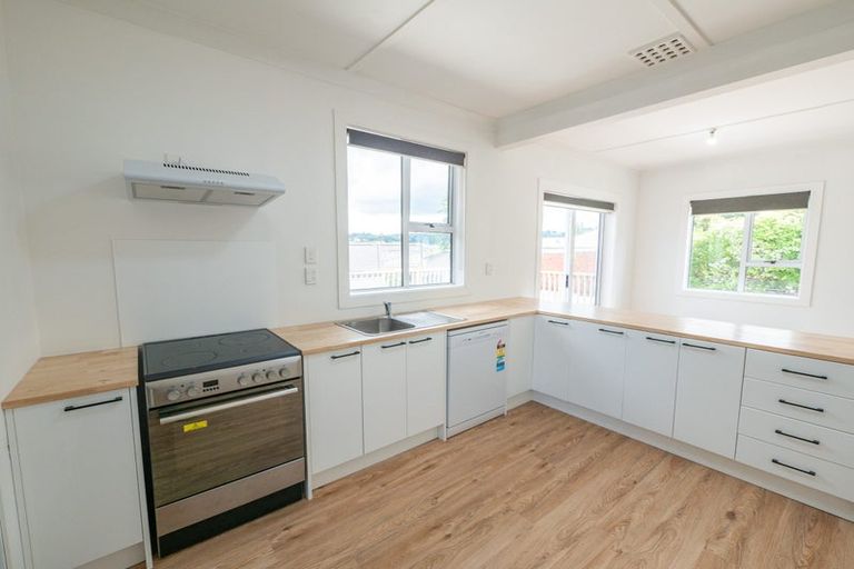 Photo of property in 24 North Taieri Road, Abbotsford, Dunedin, 9018