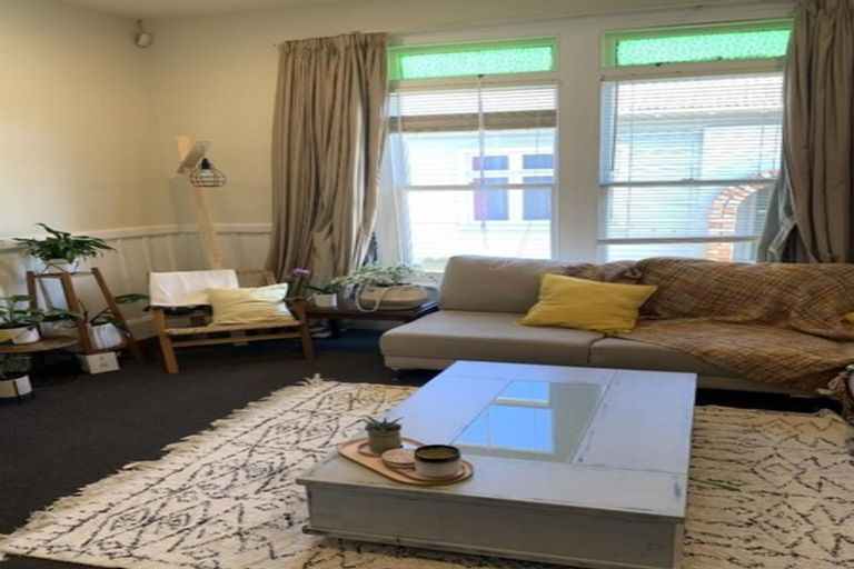 Photo of property in 47 Waltham Road, Sydenham, Christchurch, 8023