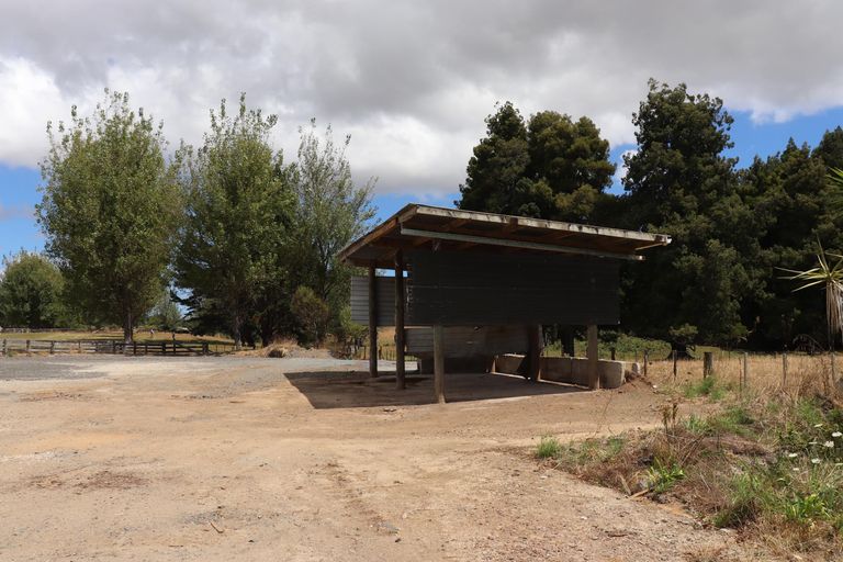 Photo of property in 140 Te Mata Road, Raglan, 3295