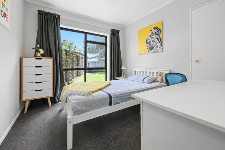 Photo of property in 37 Radiata Street, Fairview Downs, Hamilton, 3214