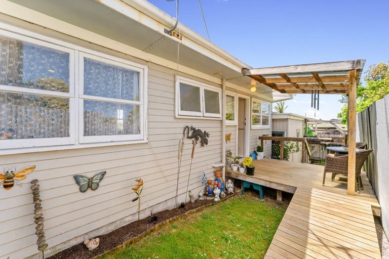 Photo of property in 2/56 Glasgow Road, Pukekohe, 2120