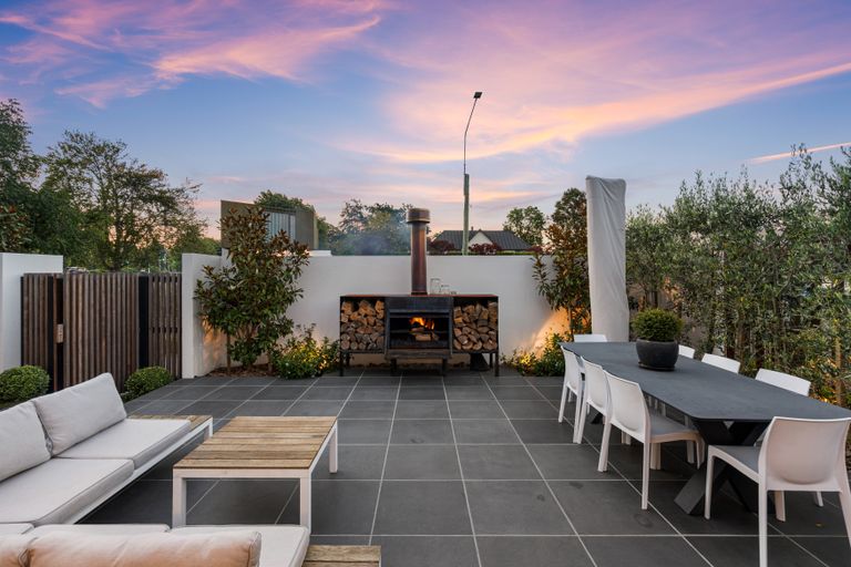 Photo of property in 2 Wairarapa Terrace, Merivale, Christchurch, 8014