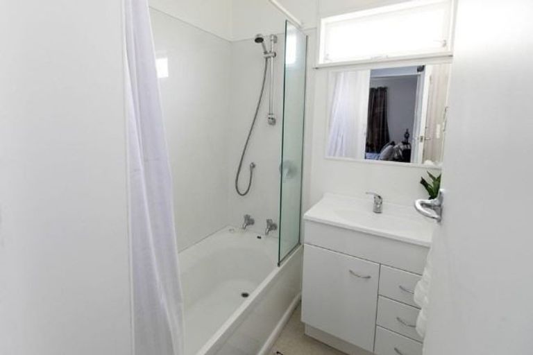 Photo of property in 53 Beaumaris Crescent, Ascot Park, Porirua, 5024