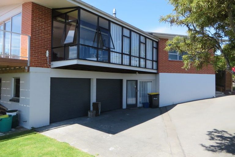 Photo of property in 107 Larnach Road, Vauxhall, Dunedin, 9013