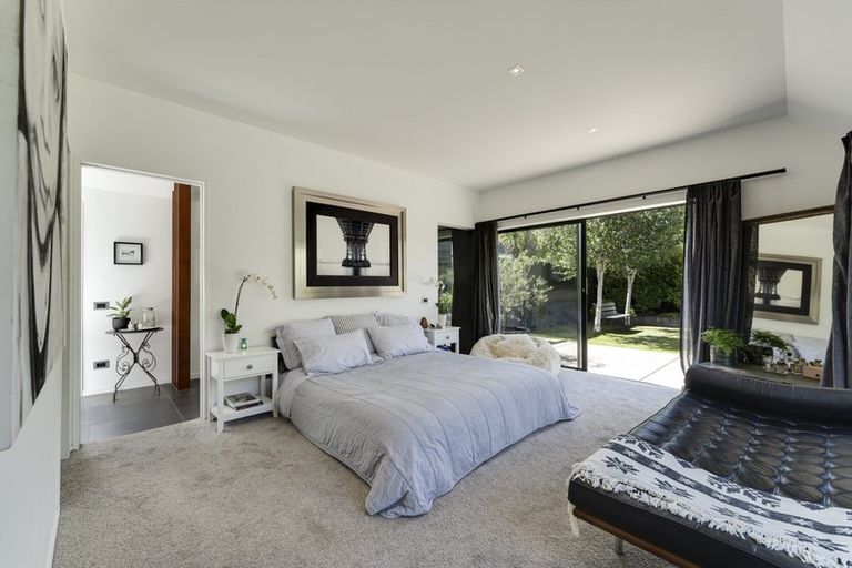 Photo of property in 1 Larkins Way, Arthurs Point, Queenstown, 9371