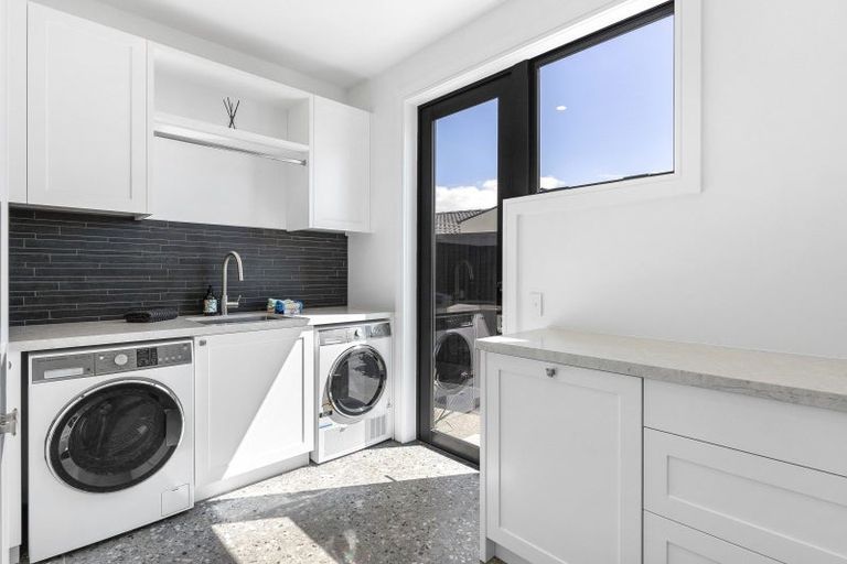 Photo of property in 76 Bramley Drive, Farm Cove, Auckland, 2012