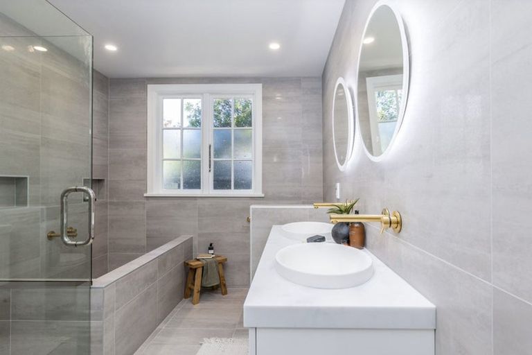 Photo of property in 2b Bradshaw Terrace, Riccarton, Christchurch, 8011