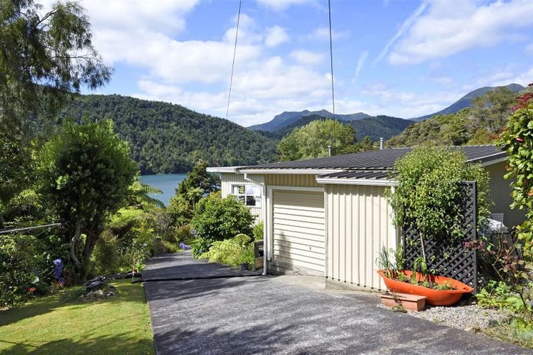 Photo of property in 3160 Tuna Bay, Tennyson Inlet, Rai Valley, 7195