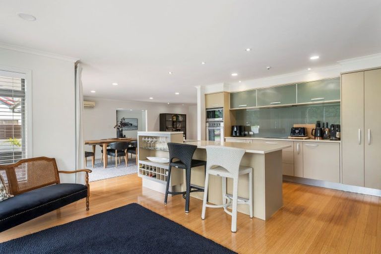 Photo of property in 25 Berwick Place, Mount Maunganui, 3116