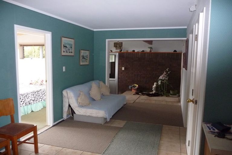 Photo of property in 54 Little Bay Drive, Waikawau, Coromandel, 3584