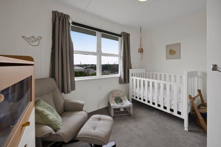 Photo of property in 33 Belair Avenue, Blagdon, New Plymouth, 4310