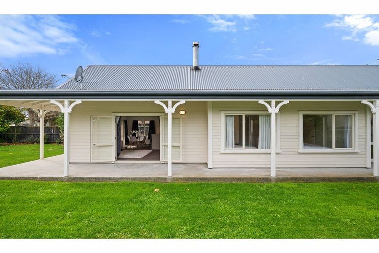 Photo of property in 41 Gladstone Road, Woodend, 7610