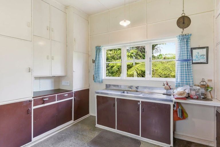 Photo of property in 75 Liverpool Street, Levin, 5510