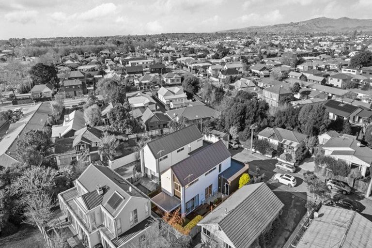 Photo of property in 91 Dover Street, St Albans, Christchurch, 8014