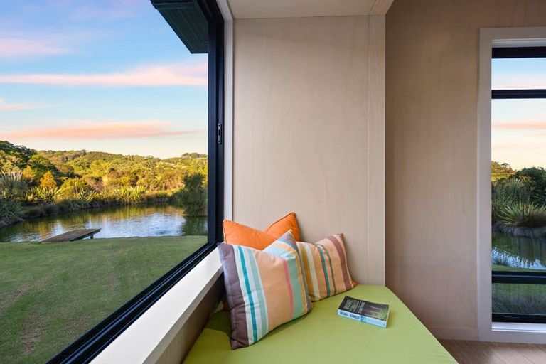 Photo of property in 851b Takatu Road, Tawharanui Peninsula, Matakana, 0986