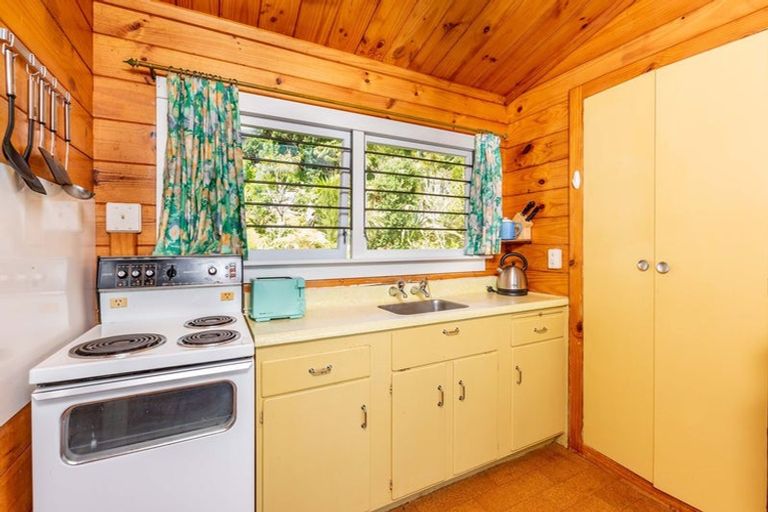 Photo of property in 24 Koutu Beach Road, Opononi, Kaikohe, 0473