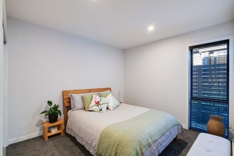 Photo of property in 10 Fife Court, Jacks Point, Queenstown, 9371