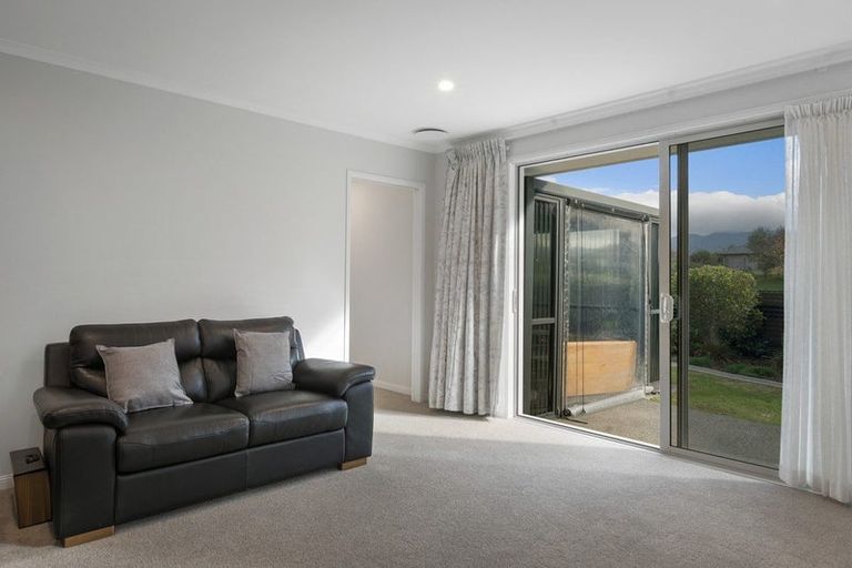 Photo of property in 15 Layla Place, Katikati, 3178