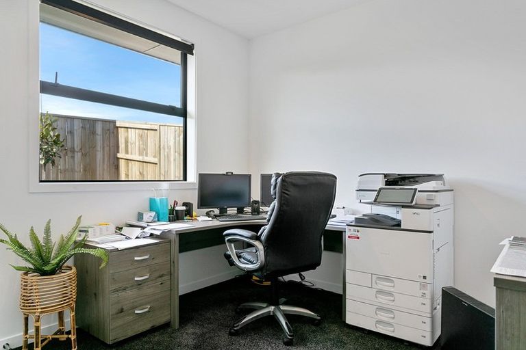 Photo of property in 49 Harakeke Drive, Wharewaka, Taupo, 3330