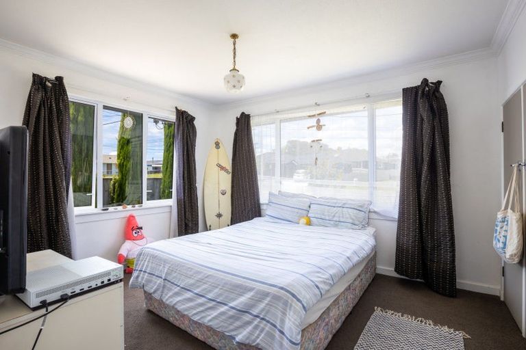 Photo of property in 42 Doralto Road, Frankleigh Park, New Plymouth, 4310