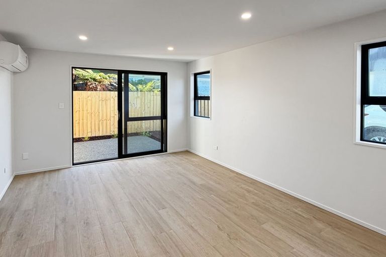 Photo of property in 2/13 Shearer Avenue, Papanui, Christchurch, 8052